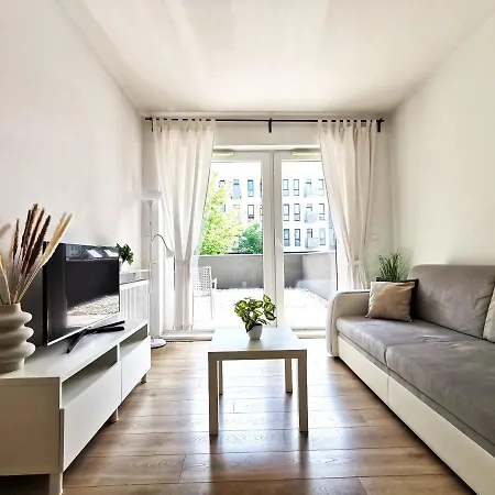 Matejki Apartment ~ Self Check-In 24 ~ Parking Wroclaw Exterior photo