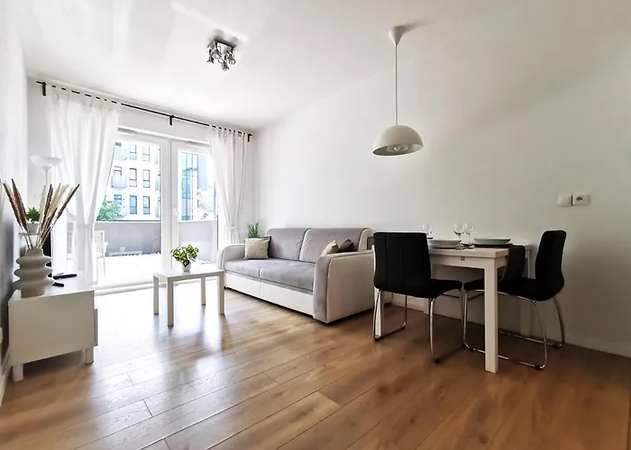 Matejki Apartment ~ Self Check-In 24 ~ Parking